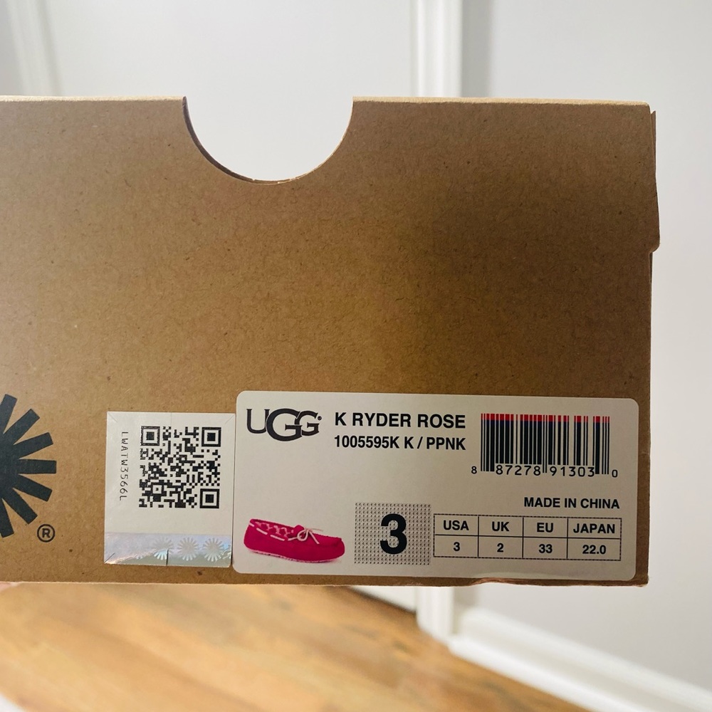 UGGS Ryder Rose Genuine Sheepskin Moccasin 3 Big Kids Shearling Slipper - Picture 5 of 9